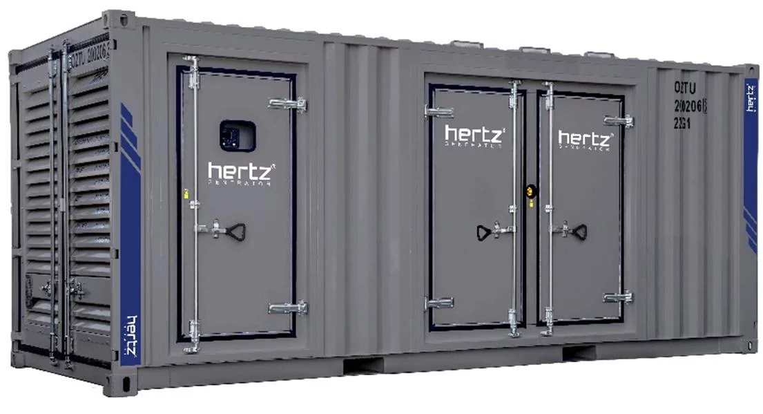 Дизельный генератор Hertz HG 1900 BC в кожухе с АВР